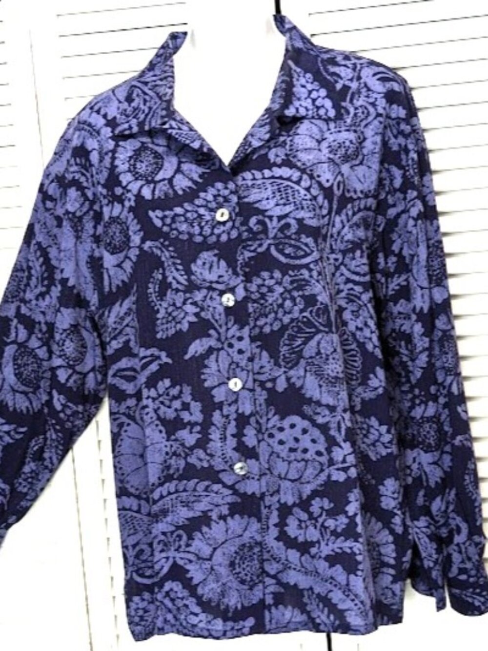 Jaeger Great Britain Long Sleeve Button Blouse Wool Rayon Blue Paisley Floral